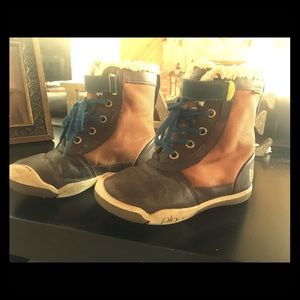 Plae boots 11.5
